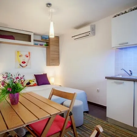 Apartment Honey